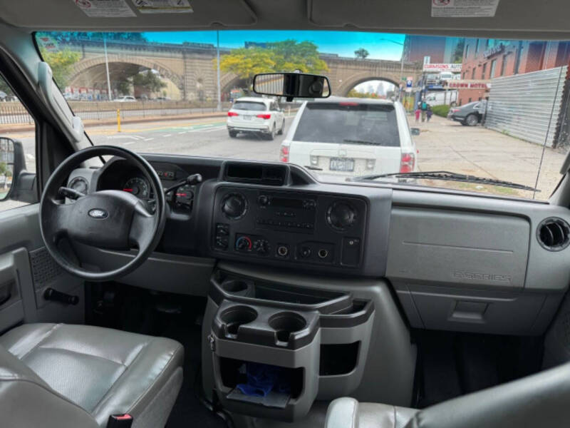 2012 Ford E-Series E-150 XL