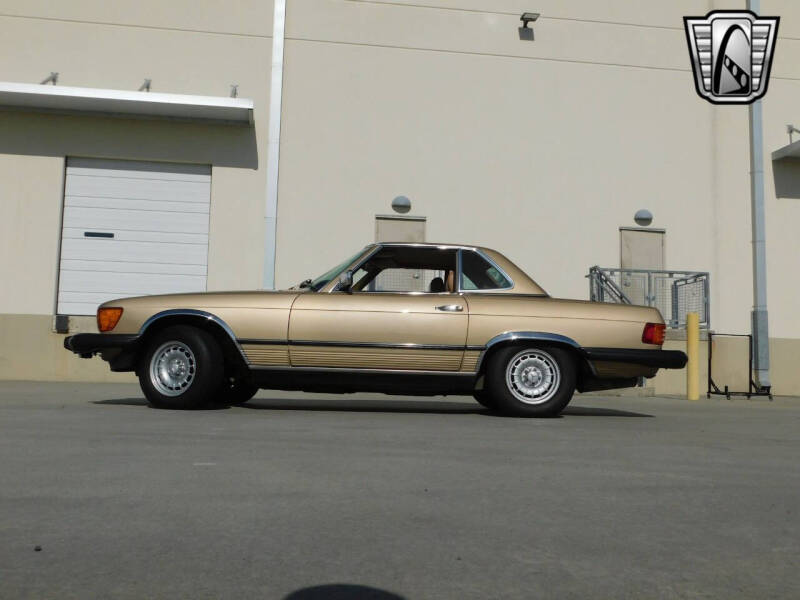 1984 Mercedes-Benz 380-Class 380 SL