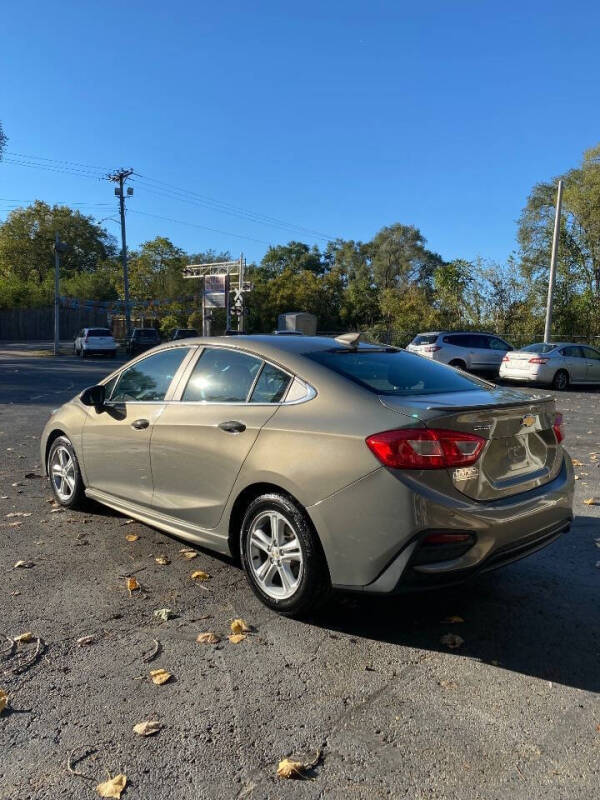 2017 Chevrolet Cruze LT Auto