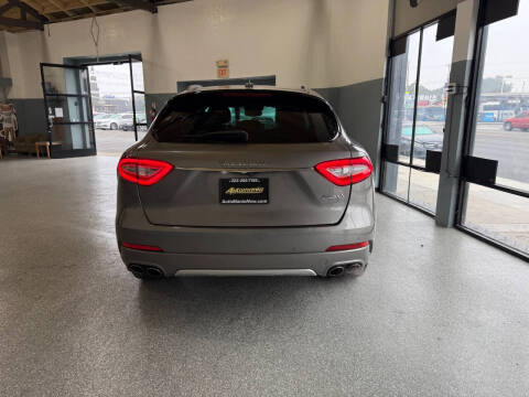 2017 Maserati Levante