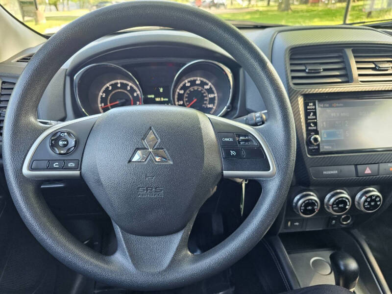 2022 Mitsubishi Outlander Sport S