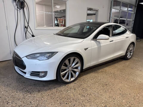 2013 Tesla Model S for sale at EUROPEAN AUTOHAUS in Holland MI