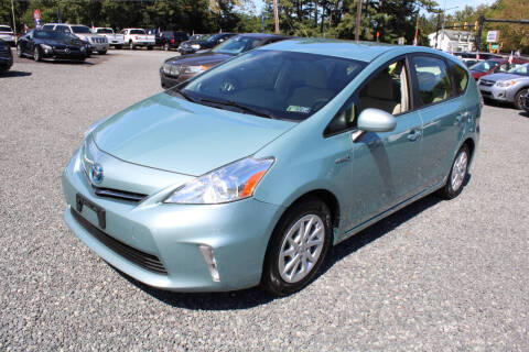 2014 Toyota Prius v Three