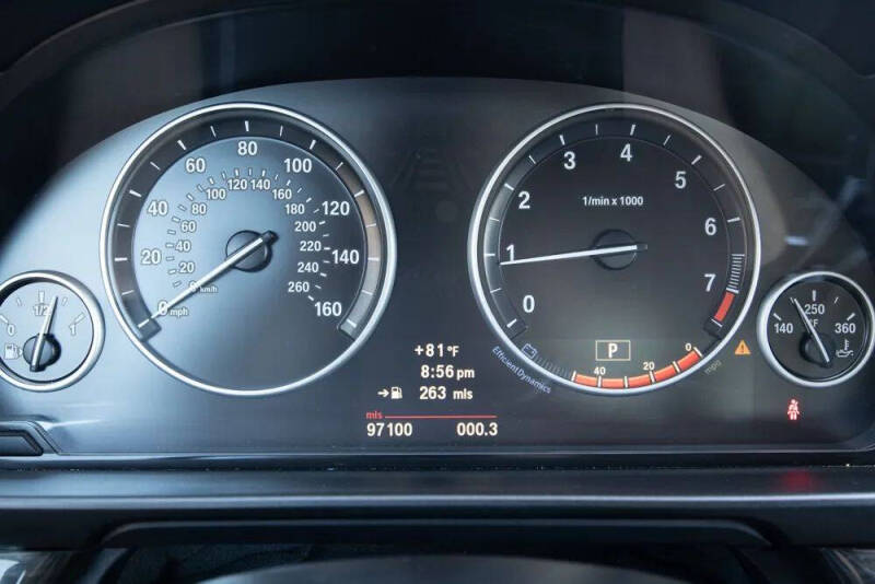 2013 BMW 5 Series 528i