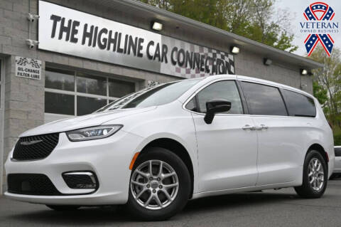 2024 Chrysler Pacifica Touring L