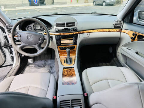 2009 Mercedes-Benz E-Class E 320 BlueTEC