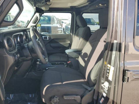 2023 Jeep Gladiator Willys