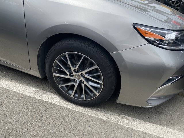 2017 Lexus ES 350