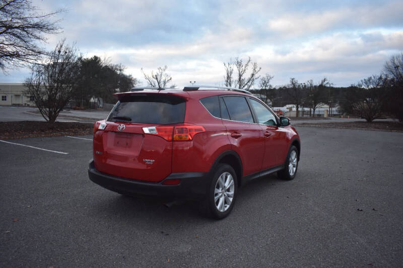 2015 Toyota RAV4 Limited photo 7