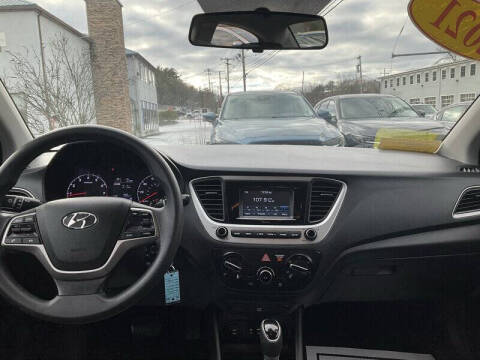 2021 Hyundai Accent SE