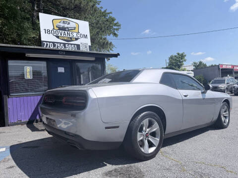 2016 Dodge Challenger SXT