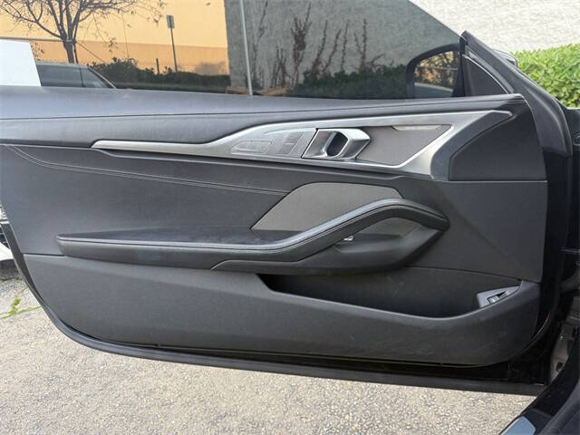 2023 BMW 8 Series 840i