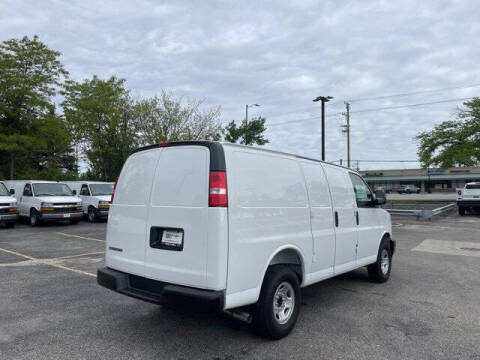 2026 Chevrolet Express 2500