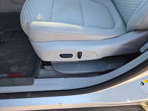 2019 GMC Acadia SLE-2