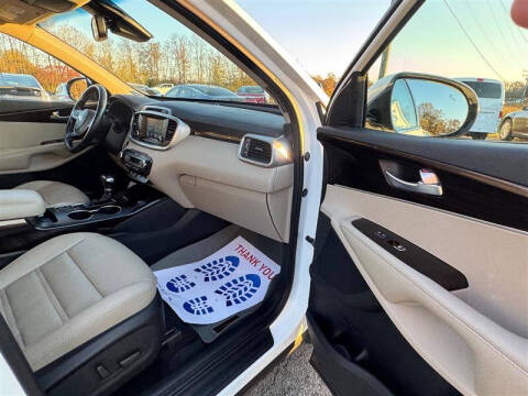 2019 Kia Sorento EX V6