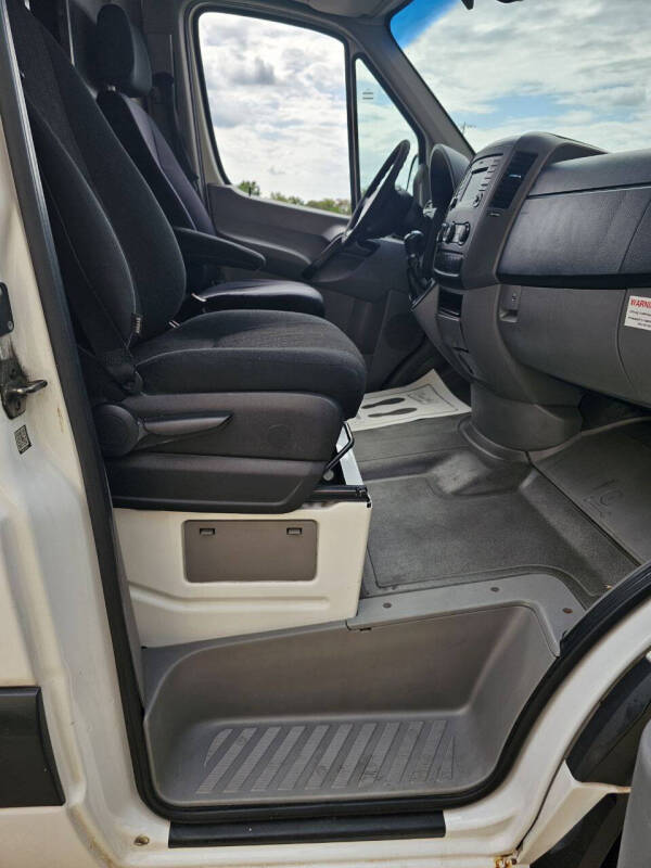 2016 Freightliner Sprinter 2500