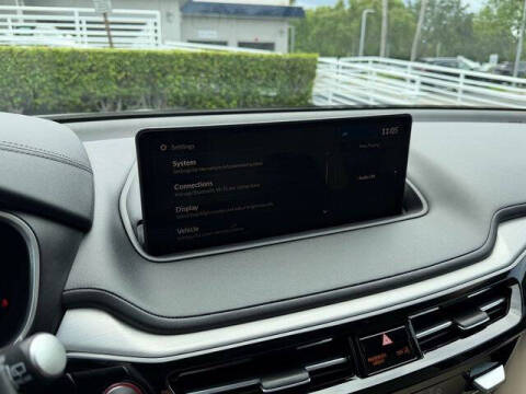 2023 Acura MDX w/Tech
