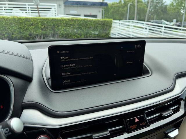 2023 Acura MDX w/Tech