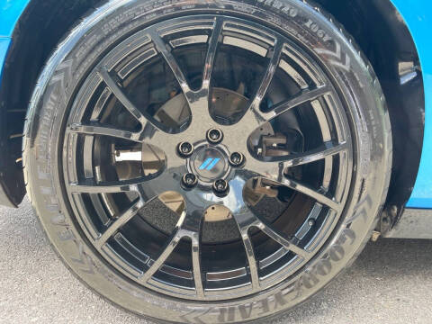 2015 Dodge Challenger R/T Shaker