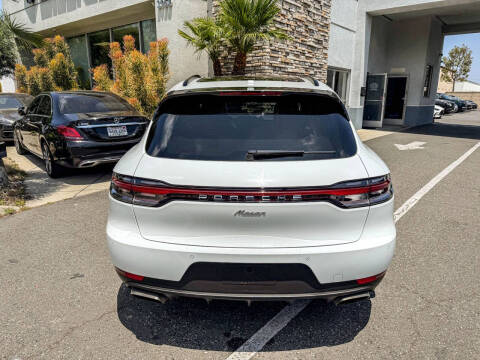 2020 Porsche Macan