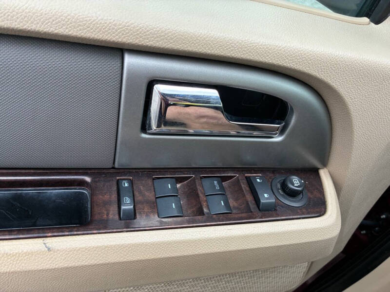 2012 Ford Expedition XLT