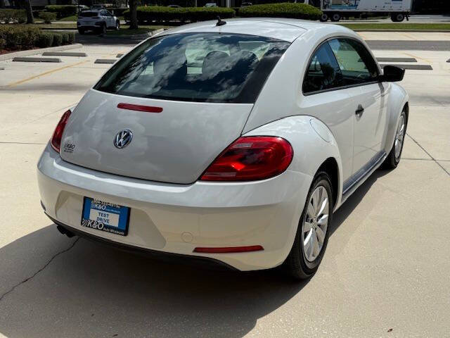 2015 Volkswagen Beetle 1.8T Classic PZEV