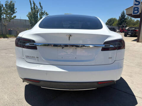 2012 Tesla Model S