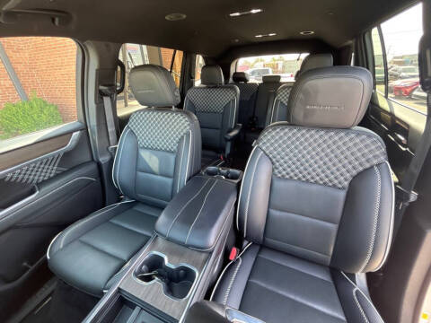2025 GMC Acadia Denali