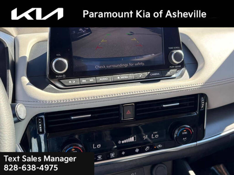 2022 Nissan Rogue SV