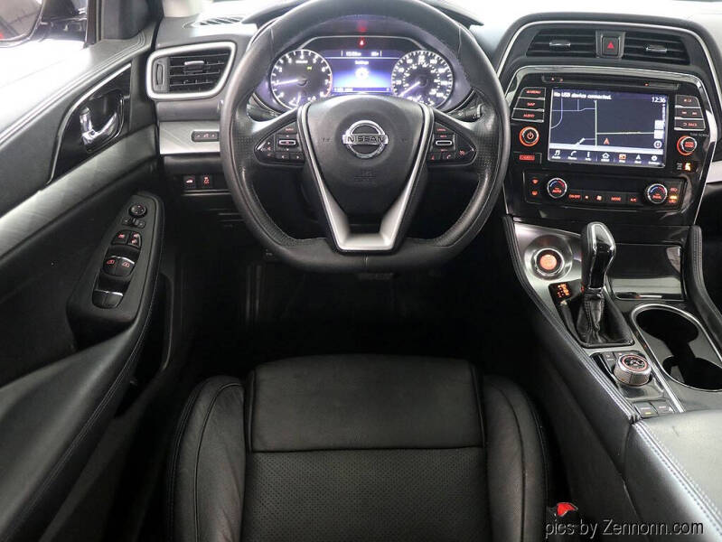 2017 Nissan Maxima