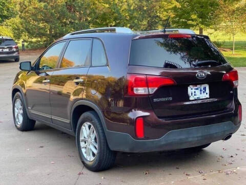 2015 Kia Sorento LX