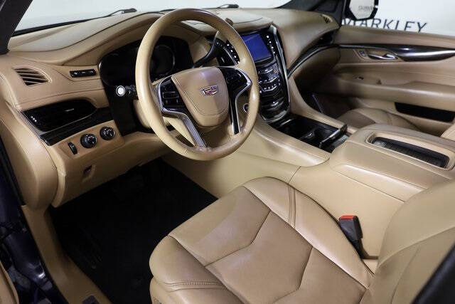 2019 Cadillac Escalade ESV Platinum