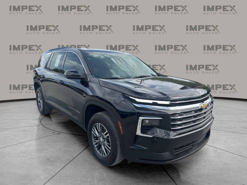 2024 Chevrolet Traverse LT