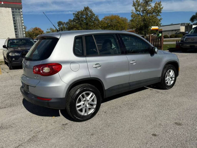 2011 Volkswagen Tiguan S 4Motion
