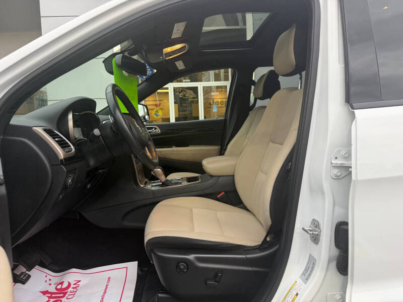 2016 Jeep Grand Cherokee Laredo