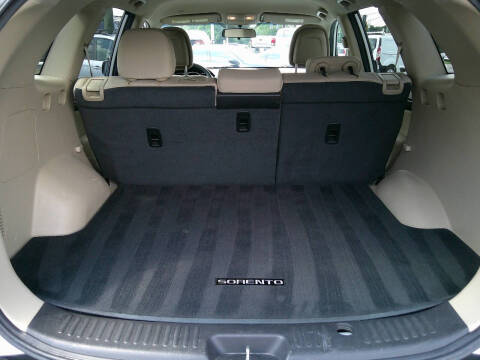 2011 Kia Sorento LX