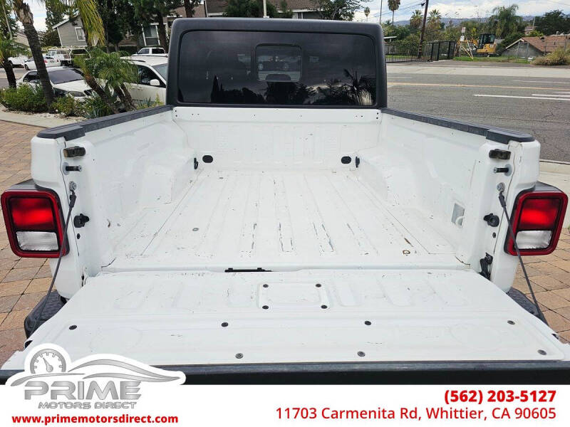 2022 Jeep Gladiator Altitude