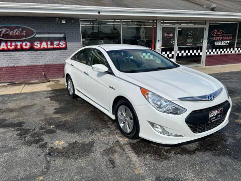 2013 Hyundai Sonata Hybrid for sale at PETE'S AUTO SALES LLC - Middletown in Middletown OH