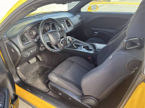 2017 Dodge Challenger SXT