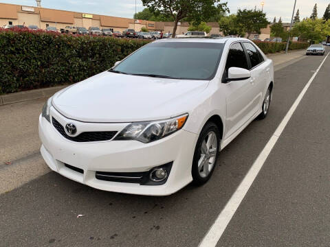 2012 Toyota Camry for sale at LG Auto Sales in Rancho Cordova CA