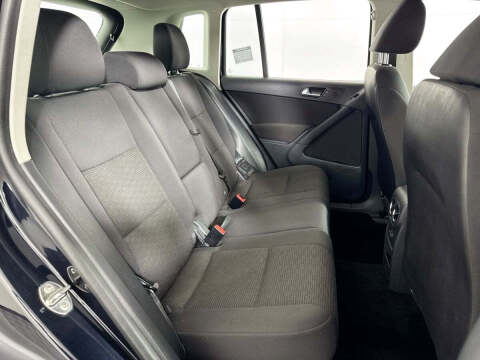 2017 Volkswagen Tiguan 2.0T Limited S