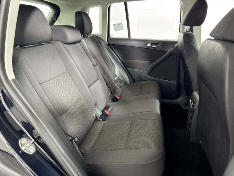 2017 Volkswagen Tiguan 2.0T Limited S