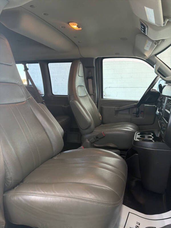 2017 Chevrolet Express LS 3500