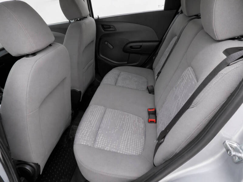 2016 Chevrolet Sonic LS Auto