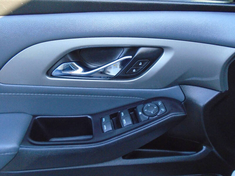 2020 Chevrolet Traverse LT Leather