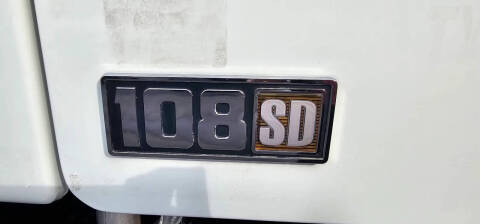 2016 Freightliner 108 SD