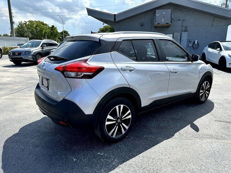 2019 Nissan Kicks SV