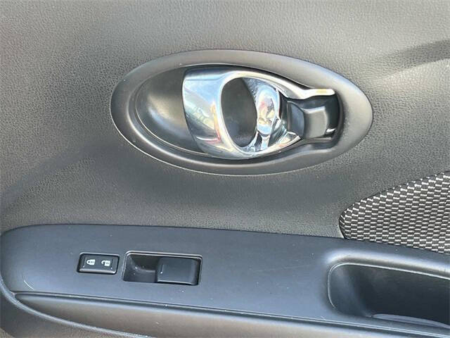 2017 Nissan Versa 1.6 SV