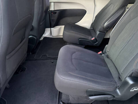 2018 Chrysler Pacifica Touring Plus