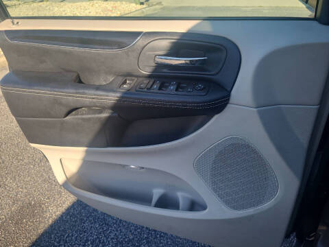 2016 Dodge Grand Caravan SE